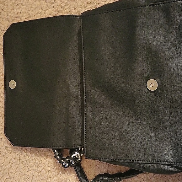 GUESS Factory Scarsdale Crossbody (Black) - Picture 6 of 6